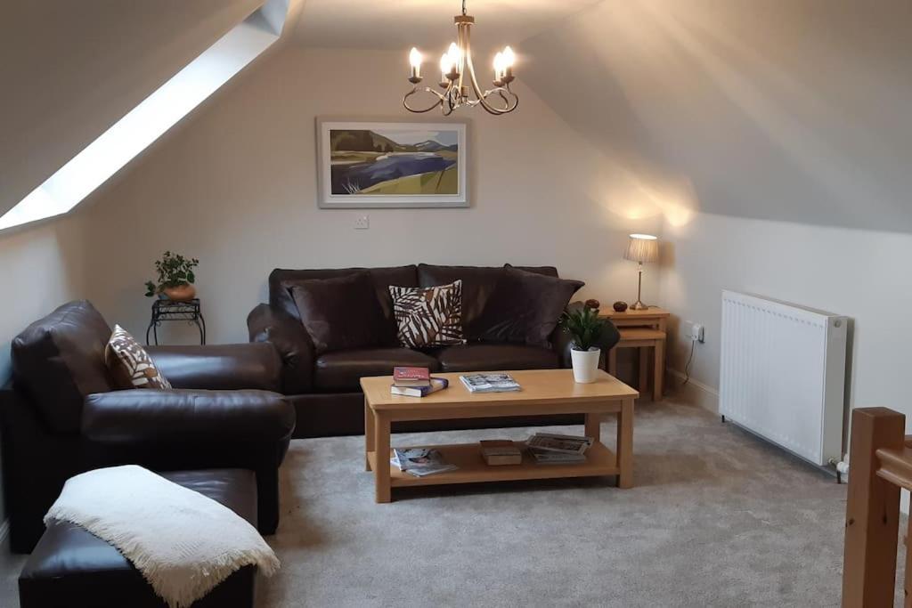 Вилла Pinewood Cotage - Country Walks And Relaxation Blairgowrie and Rattray Экстерьер фото