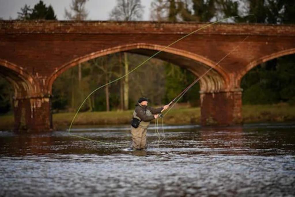 Вилла Pinewood Cotage - Country Walks And Relaxation Blairgowrie and Rattray Экстерьер фото